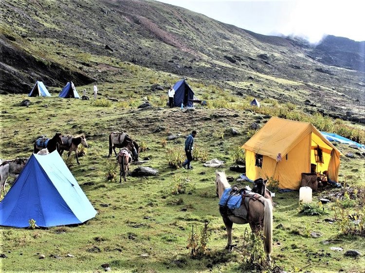 8019visit bhutan Dagala Thousand Lakes Trek (7)
